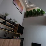 アパートホテル Montgomery House 4*