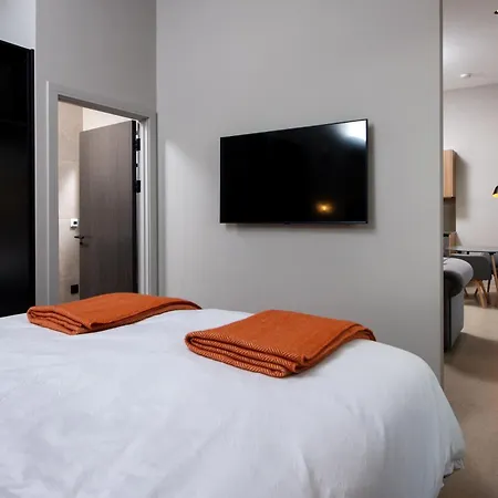 Montgomery House Hotel apartamentowy