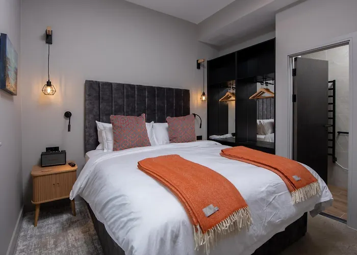 Aparthotel Montgomery House 4*