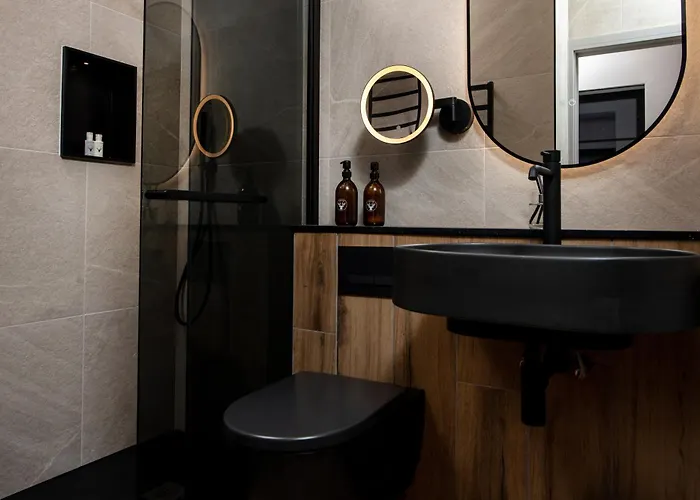 Aparthotel Montgomery House 4*